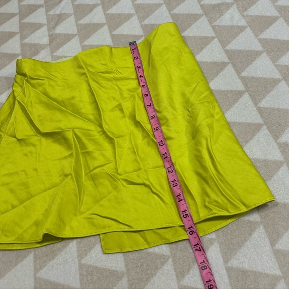 Tanya Taylor bright lime green mini skirt - Picture 3 of 5